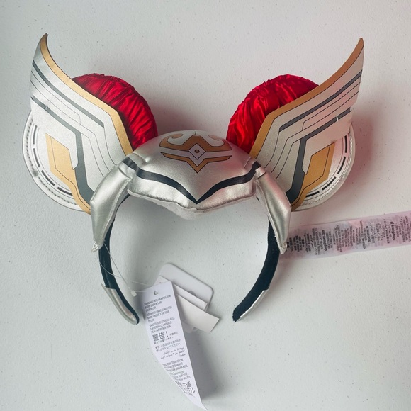 Thor Love & Thunder Mickey Ears - Picture 3 of 5